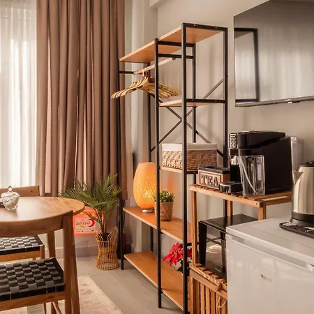 Cozy In Historic Apartment *